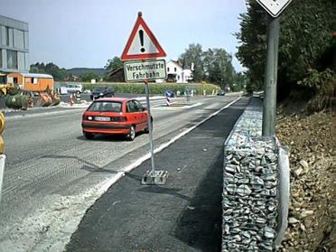 Ostseite der Kirchdorfer Straße (9.August 2003)